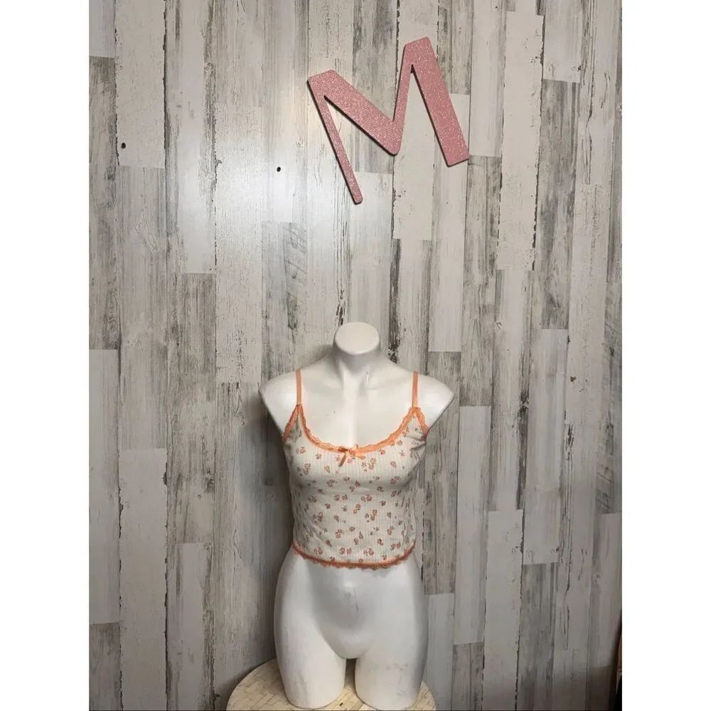 Forever 21 Floral Lace Trim Camisole Crop Top Size M